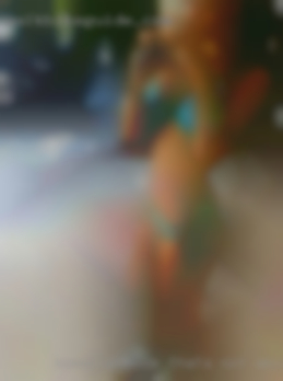 Someone nude thats not about housewife words from Athens Alabama.